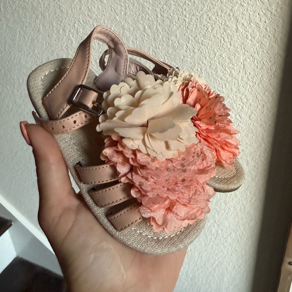 I ❤️ Next toddler girls sandals sz: 6